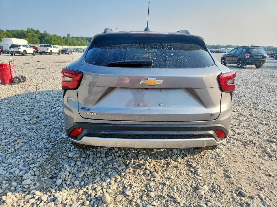 2025 CHEVROLET TRAX 1LT 6