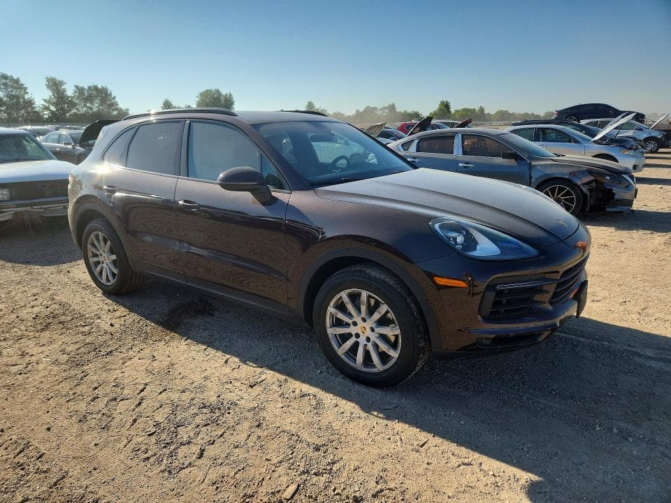 2019 PORSCHE CAYENNE 4