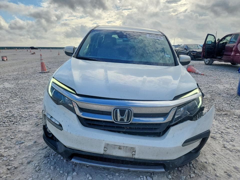 2020 HONDA PILOT EX 5
