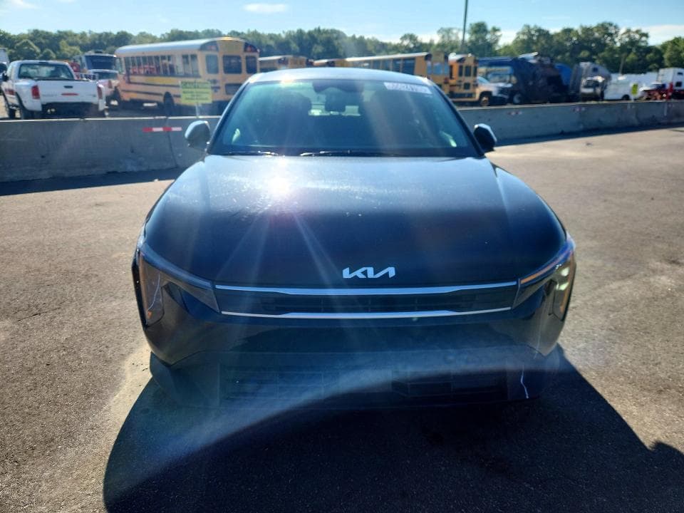 2025 KIA K4 LXS 5