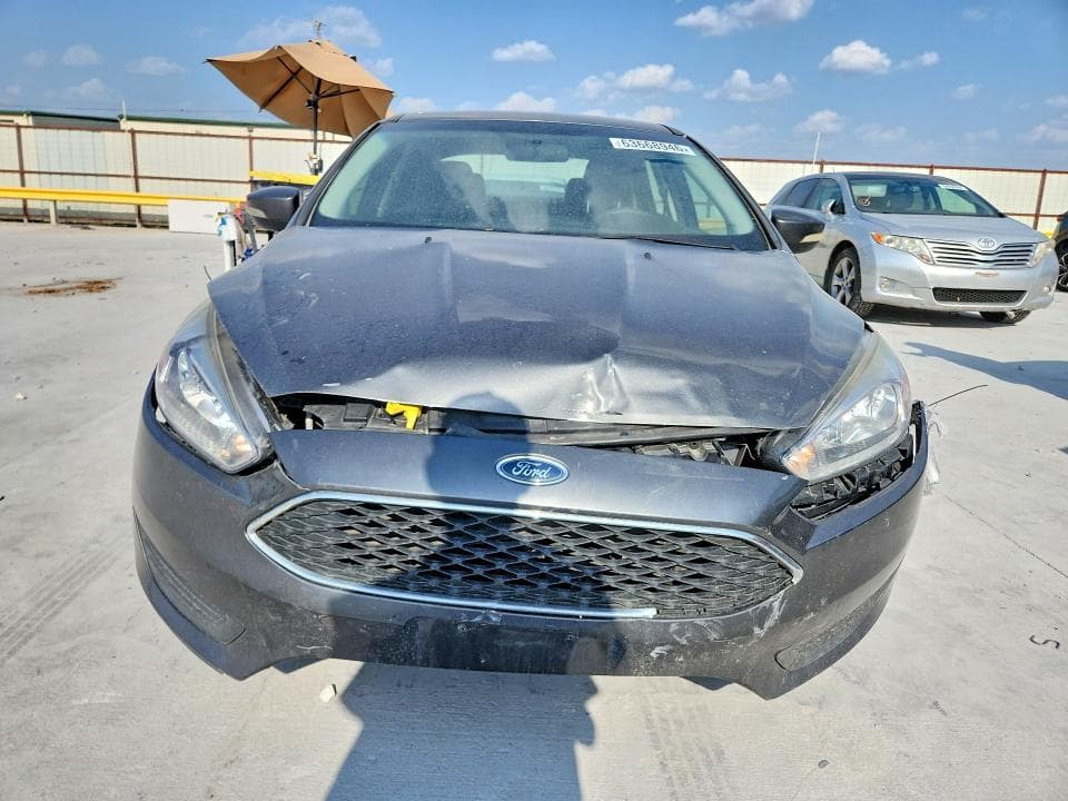 2017 FORD FOCUS SE 5