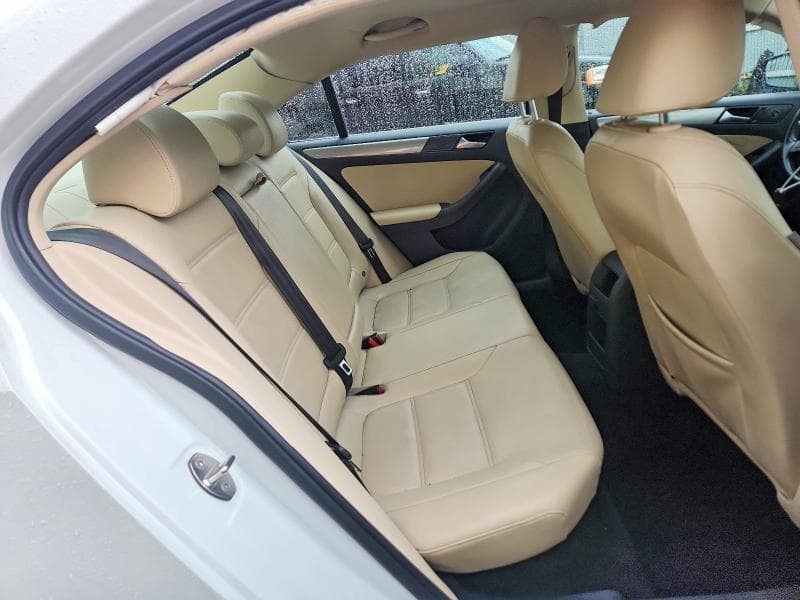 2017 VOLKSWAGEN JETTA SE 10