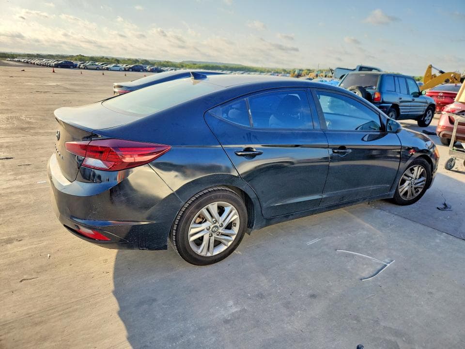 2019 HYUNDAI ELANTRA VALUE EDITION 3