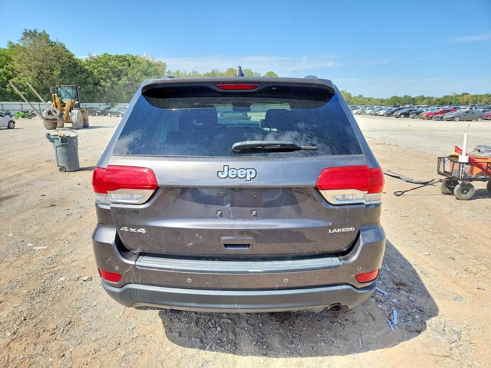 2018 JEEP GRAND CHEROKEE LAREDO 6
