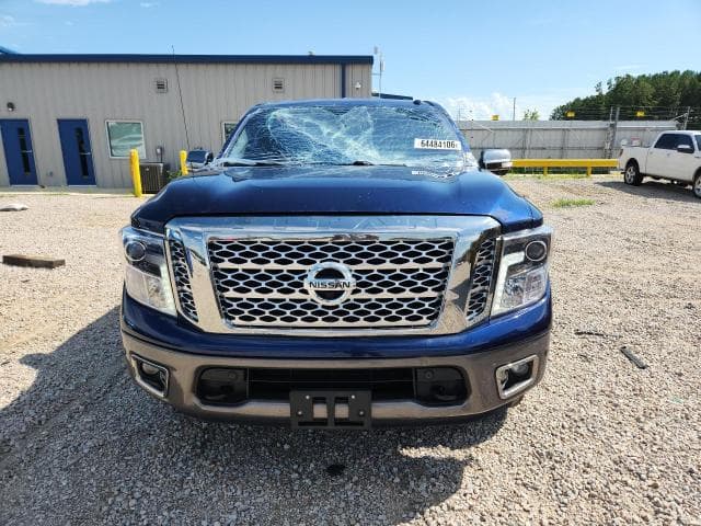 2018 NISSAN TITAN PLATINUM RESERVE 5