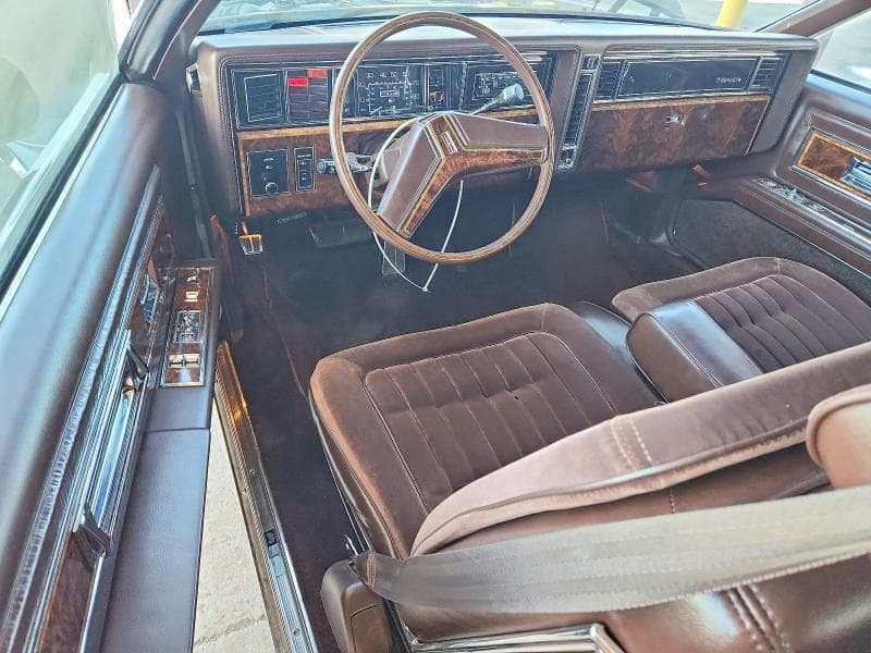 1984 OLDSMOBILE TORONADO BROUGHAM 8