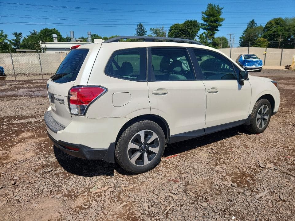 2017 SUBARU FORESTER 2.5I 3