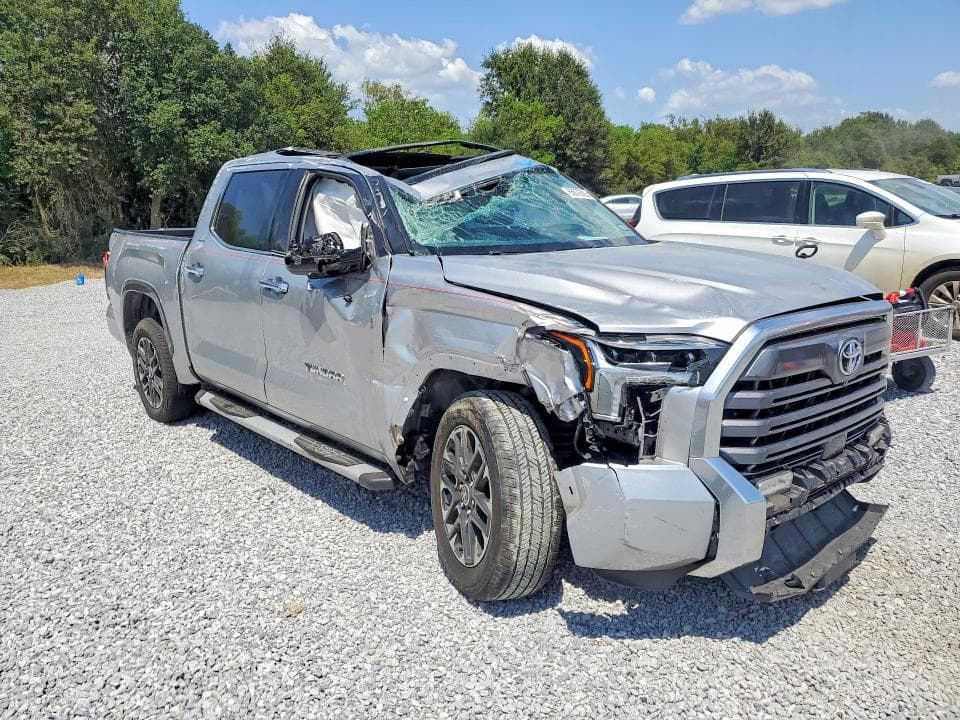 2023 TOYOTA TUNDRA CREWMAX LIMITED 4