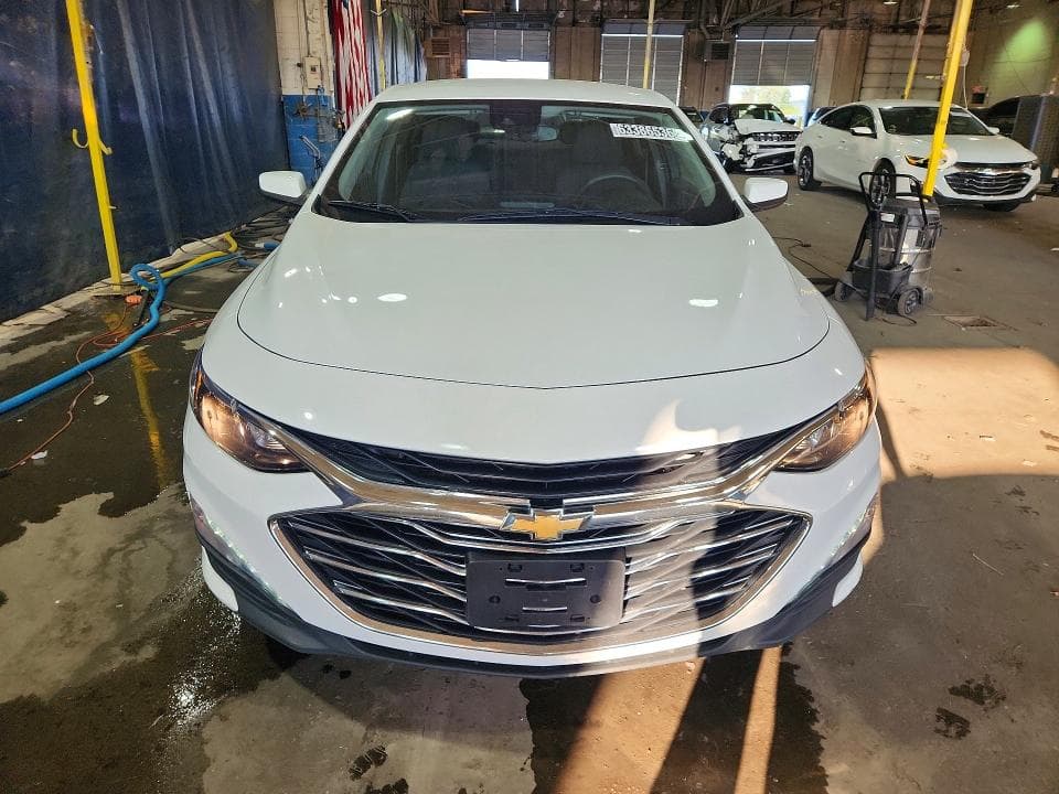 2023 CHEVROLET MALIBU LT 5