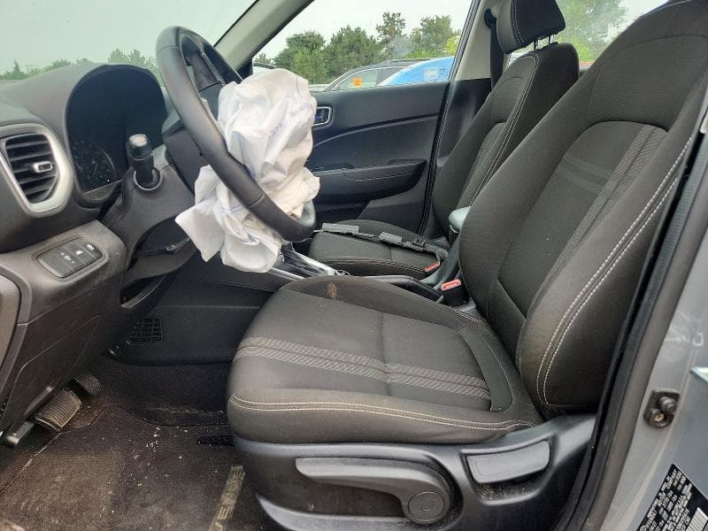 2021 HYUNDAI VENUE SEL 7