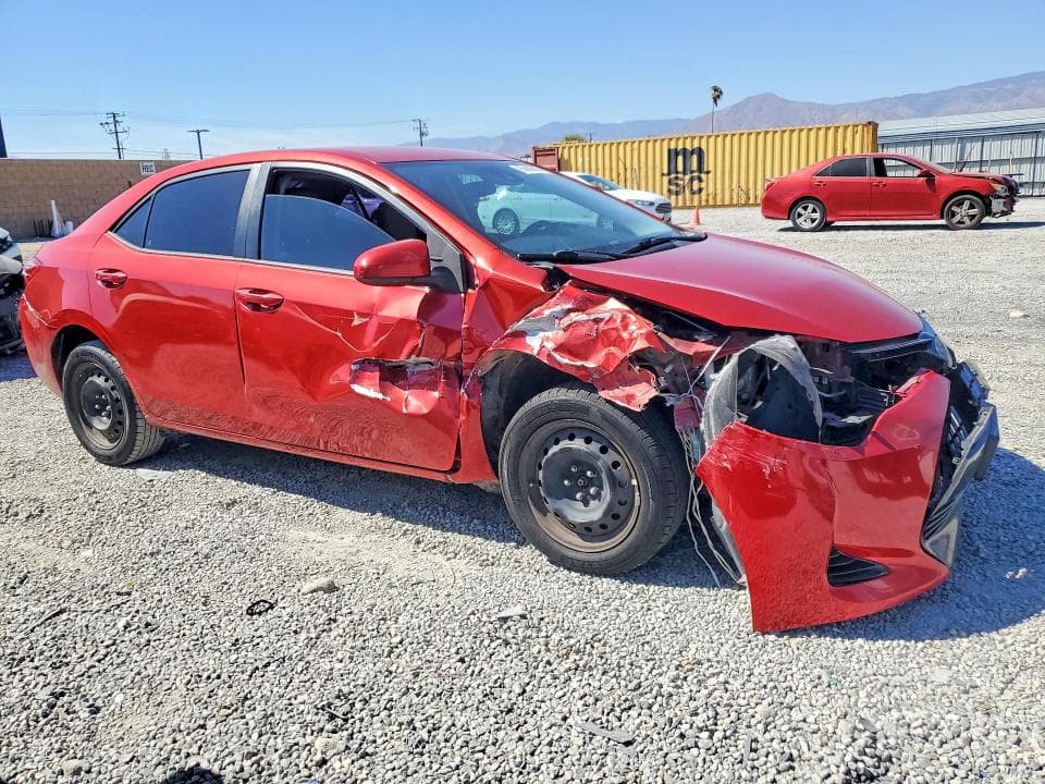 2018 TOYOTA COROLLA LE 4
