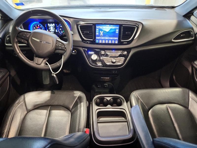 2018 CHRYSLER PACIFICA TOURING L 8