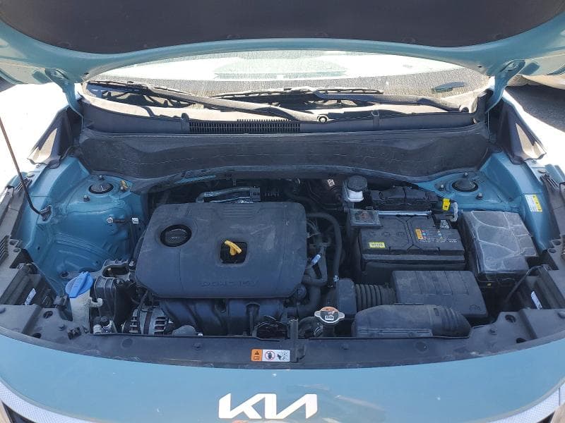 2024 KIA SELTOS EX 12