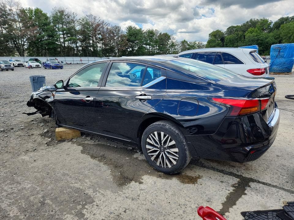 2023 NISSAN ALTIMA SV 2