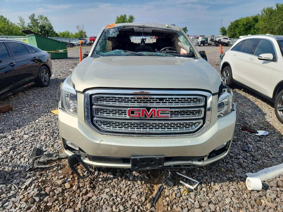 2017 GMC YUKON XL K1500 SLT 5