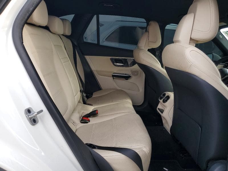2023 MERCEDES-BENZ GLC 300 11