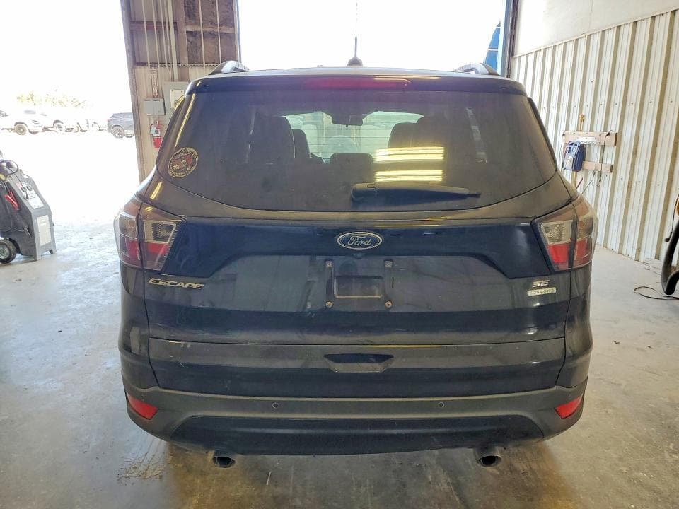 2017 FORD ESCAPE SE 6