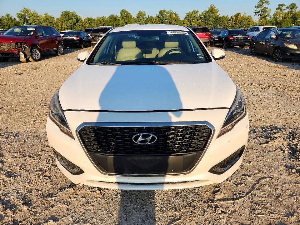 2017 HYUNDAI SONATA HYBRID LIMITED 5
