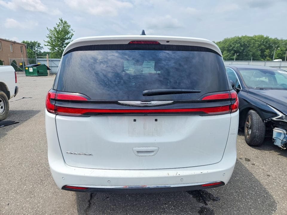 2025 CHRYSLER PACIFICA SELECT 6