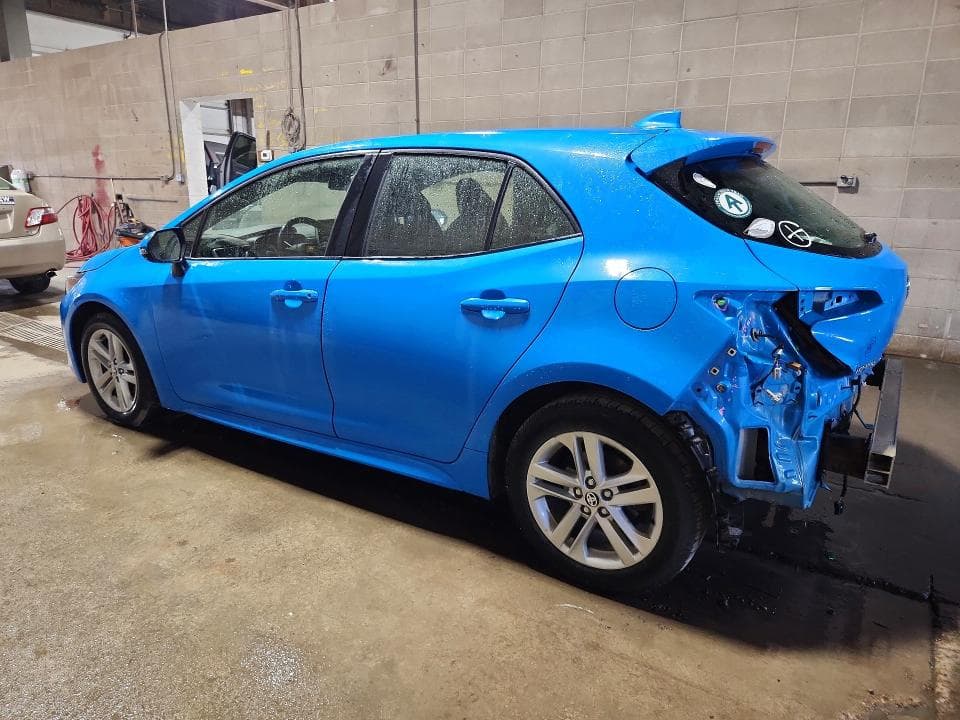 2019 TOYOTA COROLLA HATCHBACK SE 2