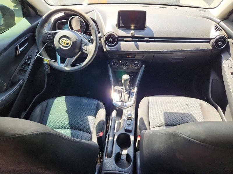 2017 TOYOTA YARIS IA BASE 8