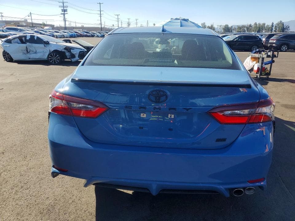 2023 TOYOTA CAMRY SE 6