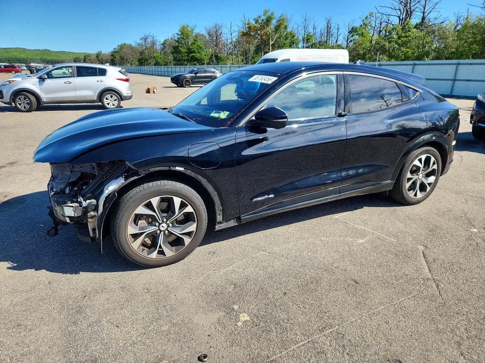 2021 FORD MUSTANG MACH-E PREMIUM - 1