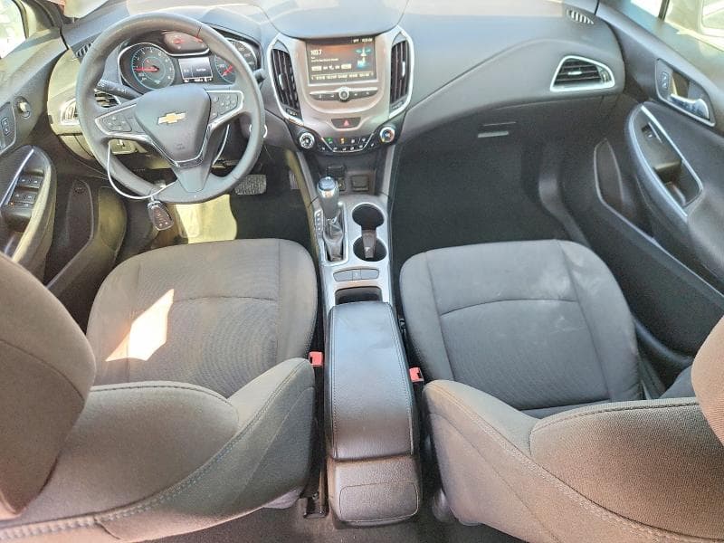 2017 CHEVROLET CRUZE LT 8