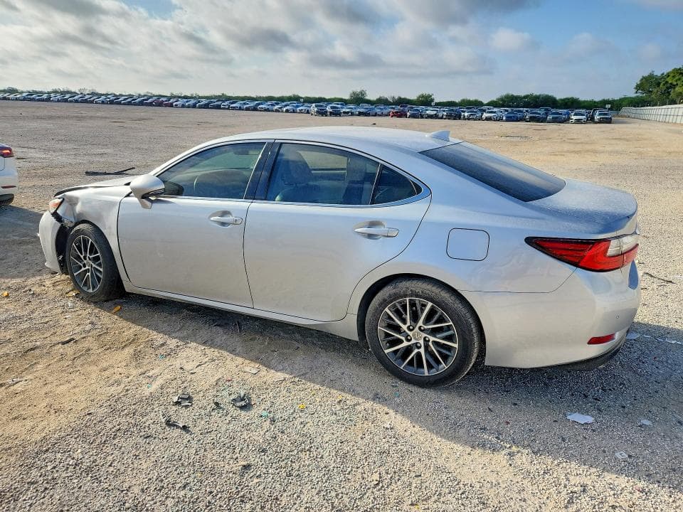 2017 LEXUS ES 350 2