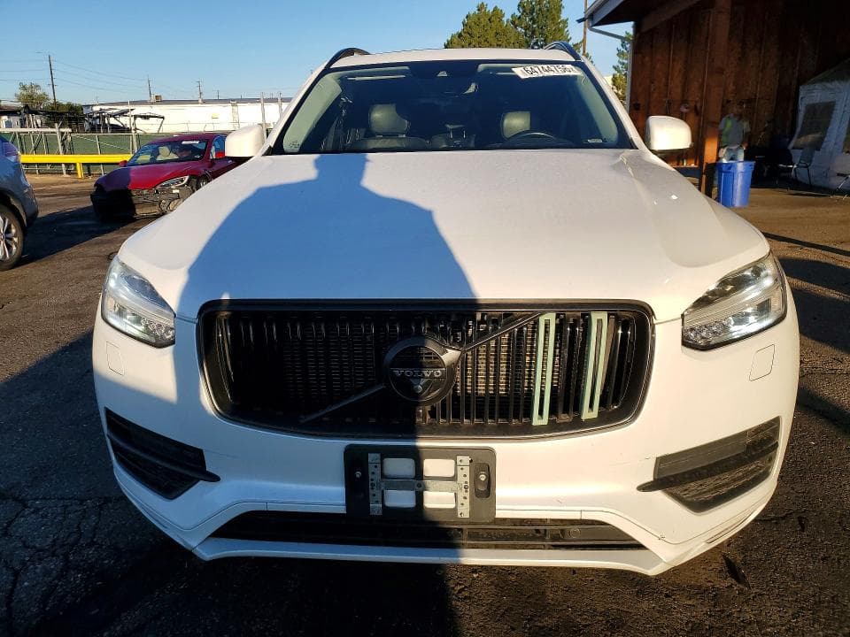 2017 VOLVO XC90 T6 5