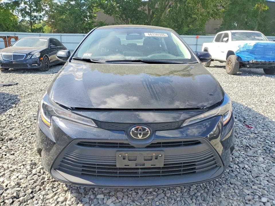 2026 TOYOTA COROLLA LE 5