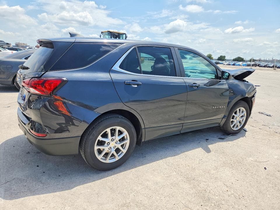 2022 CHEVROLET EQUINOX LT 3