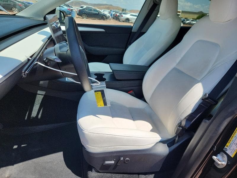 2024 TESLA MODEL Y 7