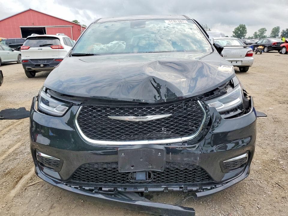 2026 CHRYSLER PACIFICA LIMITED 5