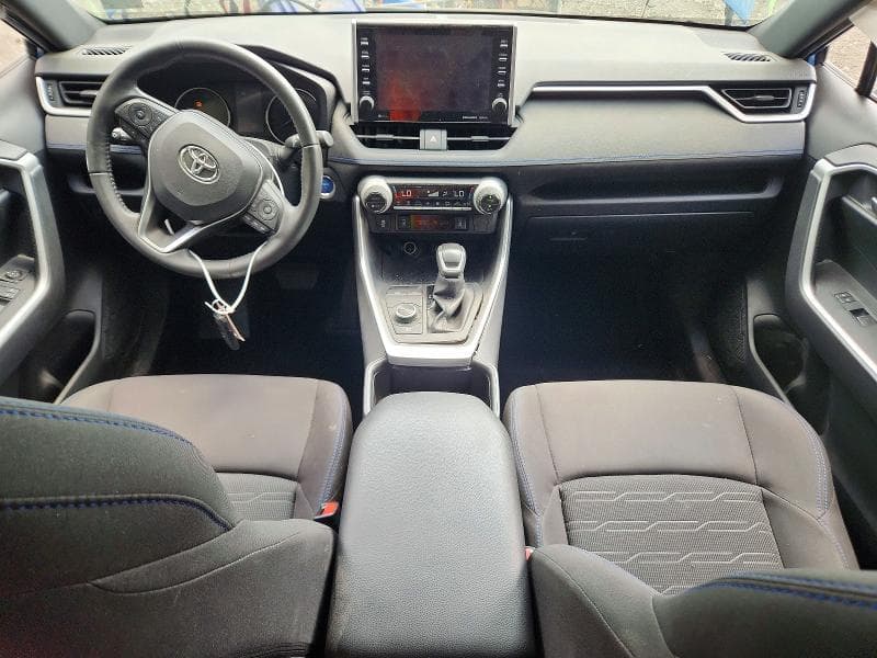 2022 TOYOTA RAV4 SE 8