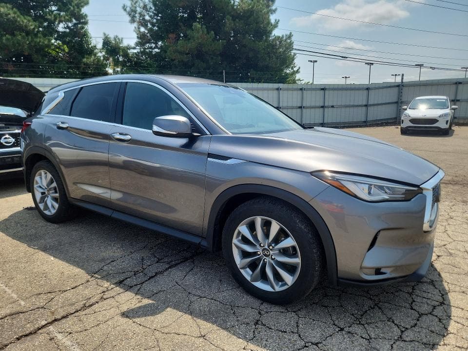 2022 INFINITI QX50 PURE 4