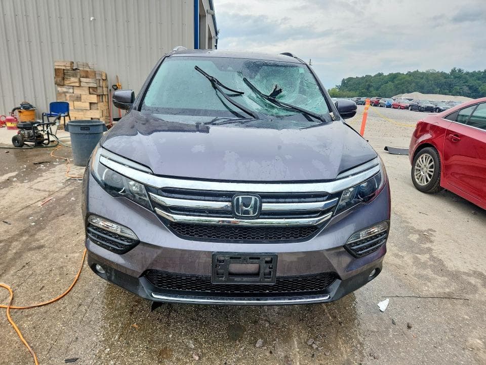 2017 HONDA PILOT ELITE 5