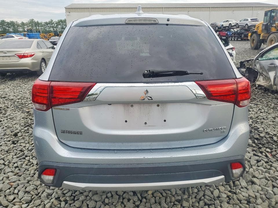 2017 MITSUBISHI OUTLANDER SE 6