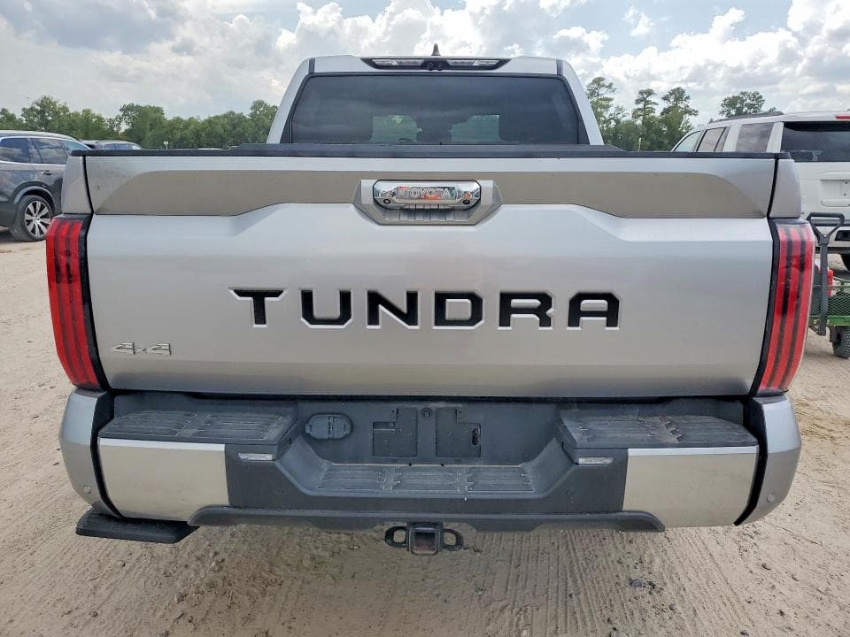 2024 TOYOTA TUNDRA CREWMAX LIMITED 6