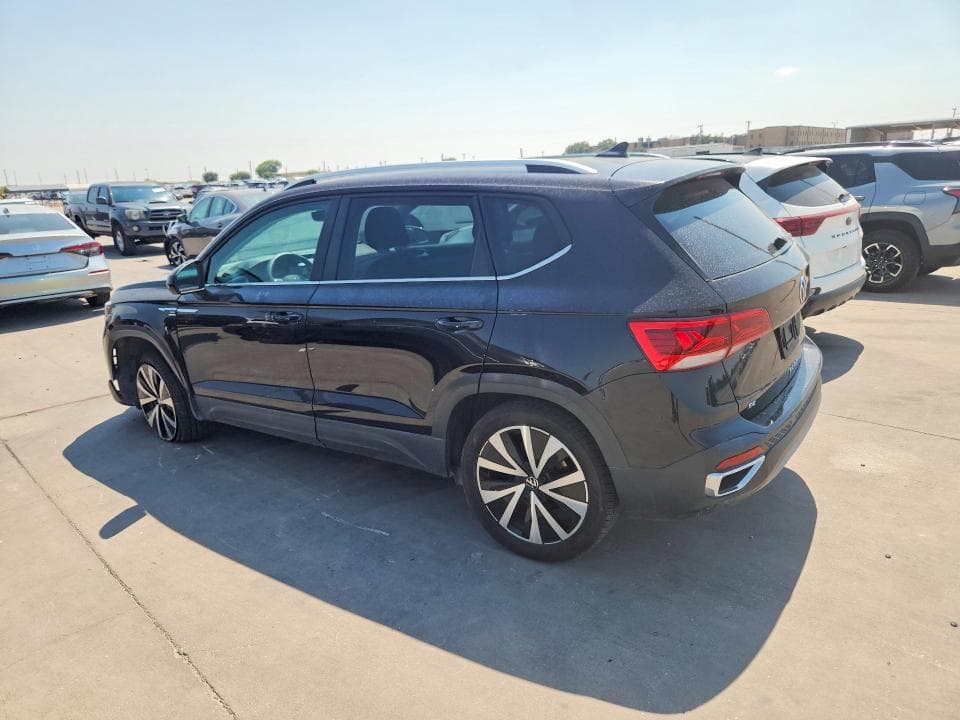 2023 VOLKSWAGEN TAOS SE 2