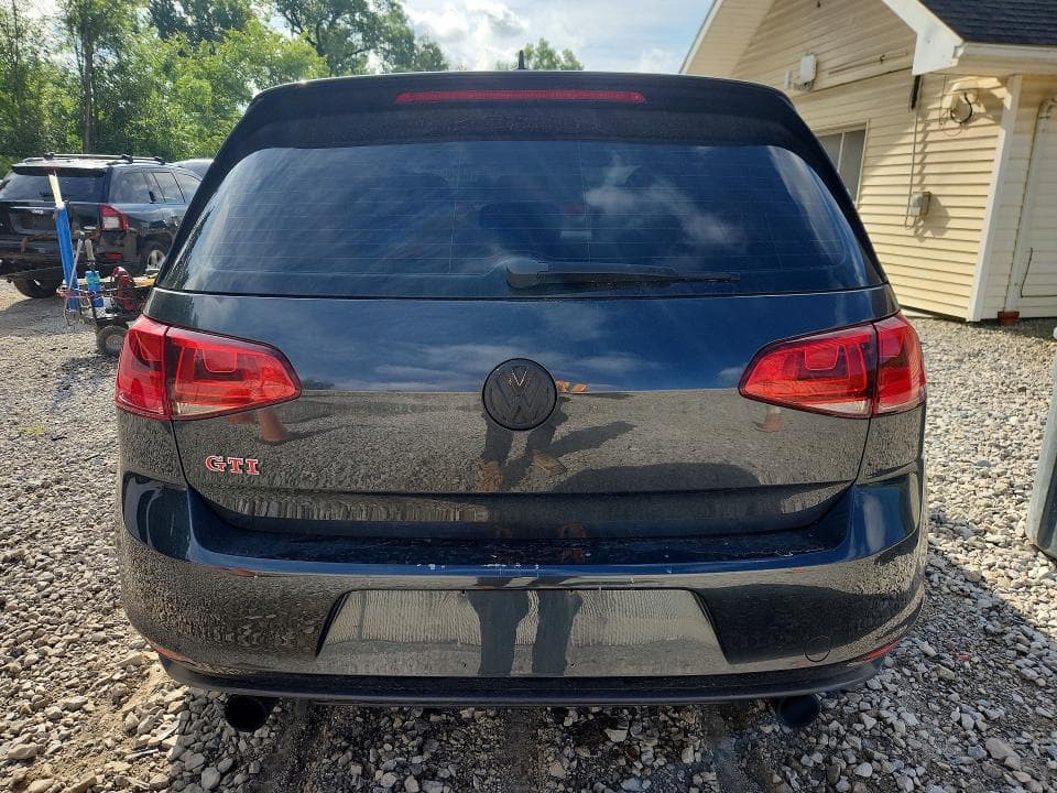 2017 VOLKSWAGEN GTI S/SE 6