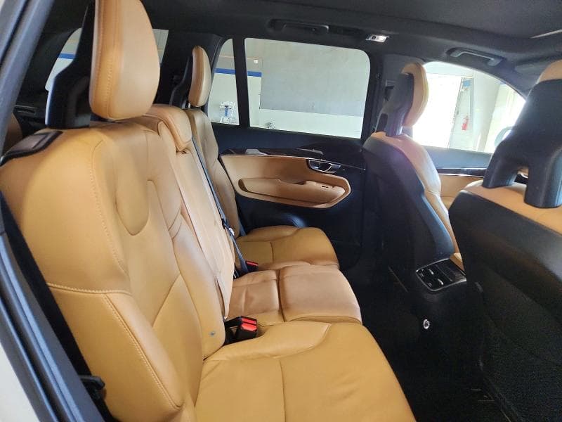 2018 VOLVO XC90 T6 11