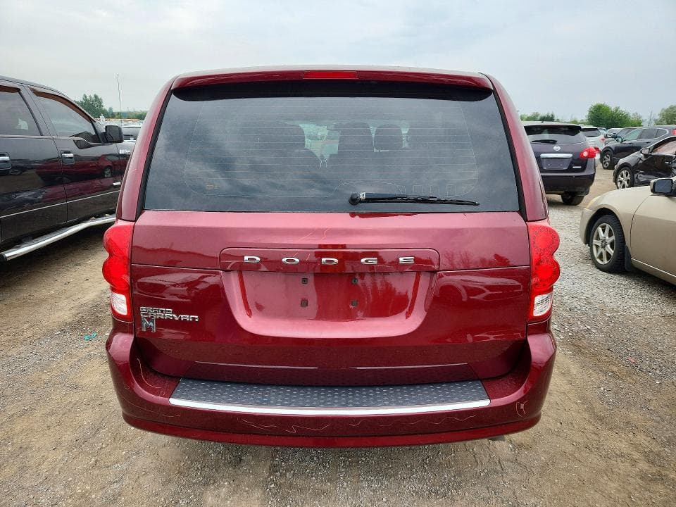 2017 DODGE GRAND CARAVAN SE 6