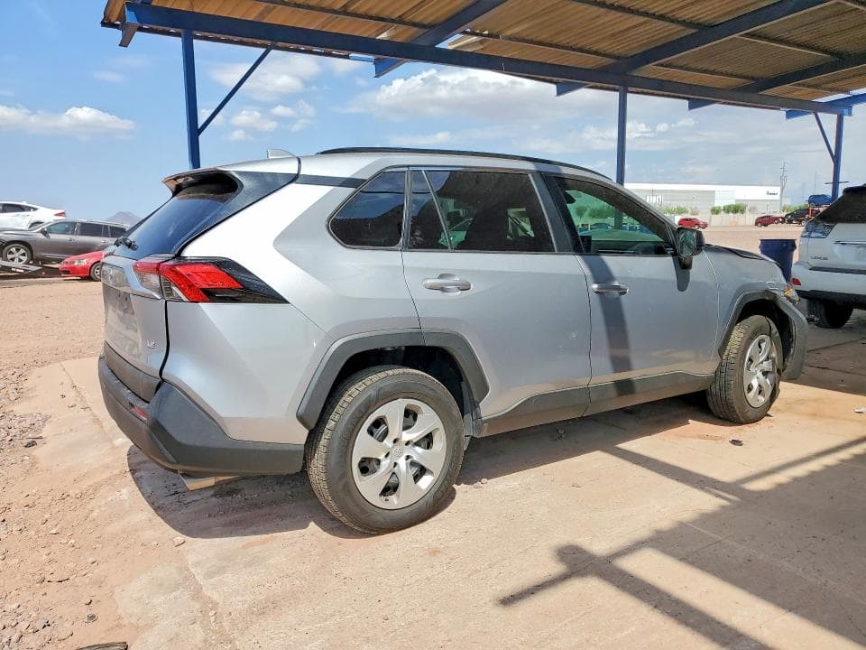 2021 TOYOTA RAV4 LE 3