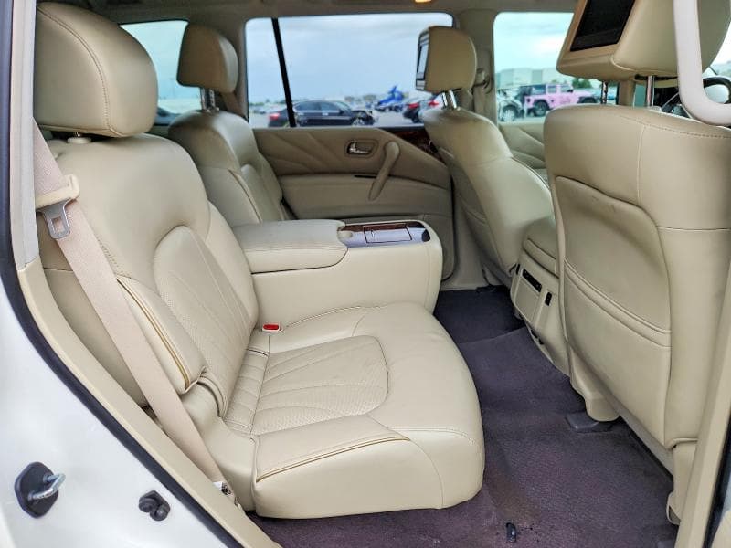 2017 INFINITI QX80 BASE 11