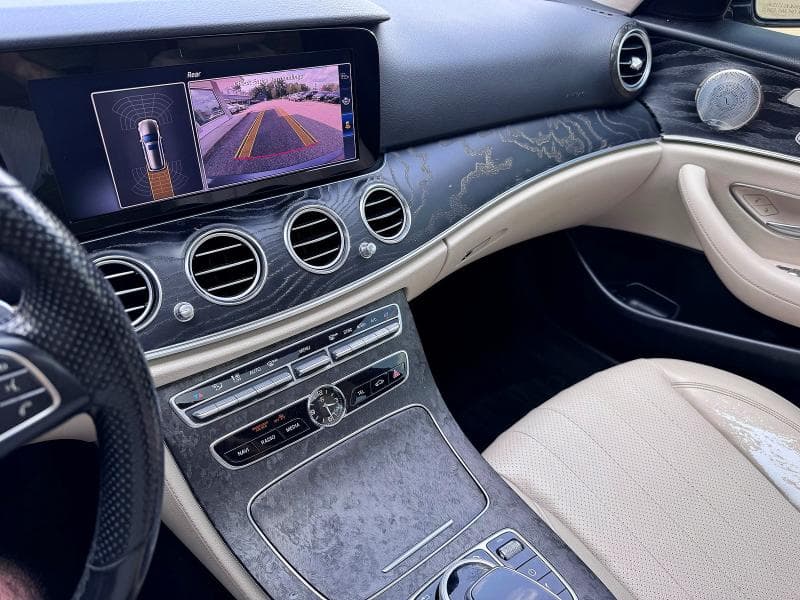 2017 MERCEDES-BENZ E 400 4MATIC 10