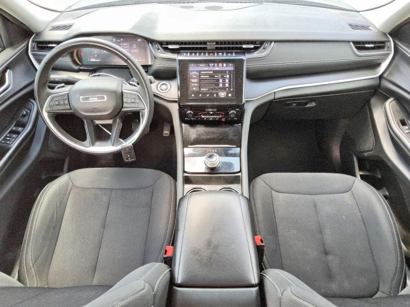 2023 JEEP GRAND CHEROKEE L LAREDO 8