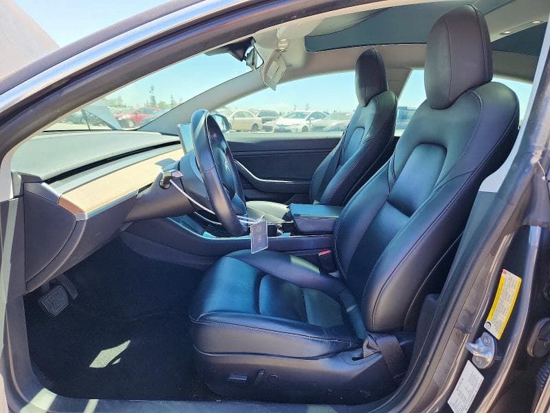 2019 TESLA MODEL 3 7