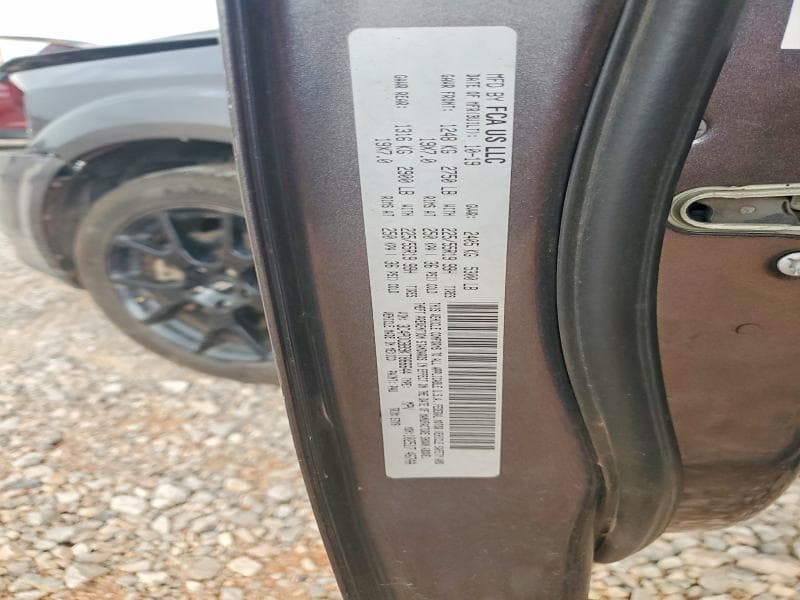 2019 DODGE JOURNEY SE 13