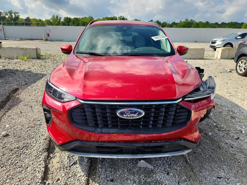 2023 FORD ESCAPE 5
